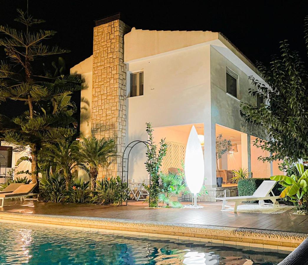 Villa Haygon Private Heated Pool, Bbq & Sauna 산비센테델라스페그 외부 사진