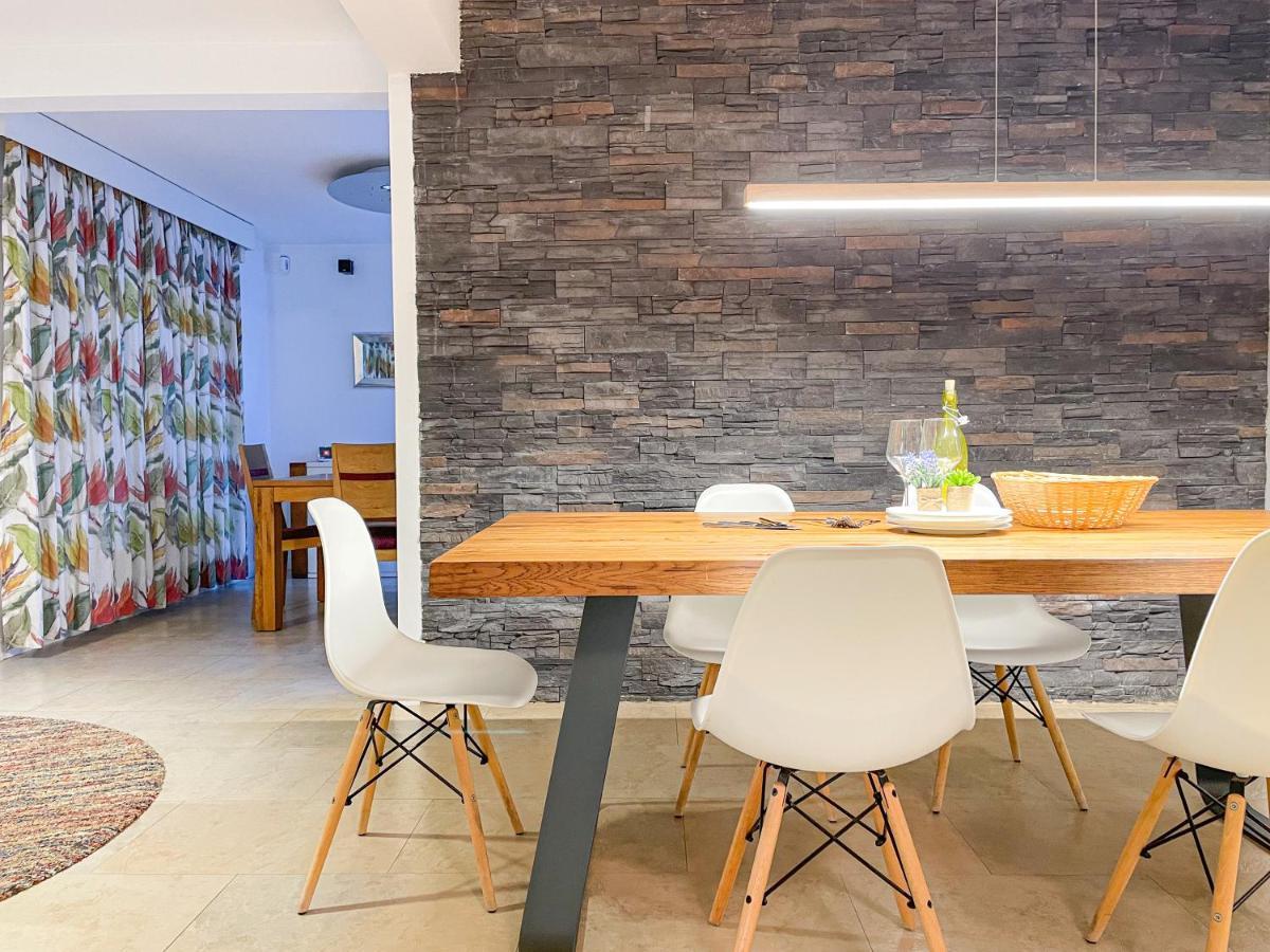 Villa Haygon Private Heated Pool, Bbq & Sauna 산비센테델라스페그 외부 사진