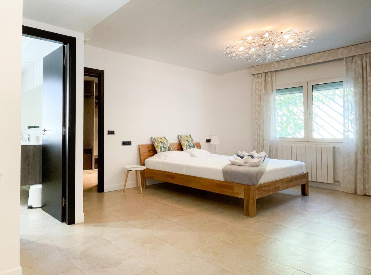 Villa Haygon Private Heated Pool, Bbq & Sauna 산비센테델라스페그 외부 사진
