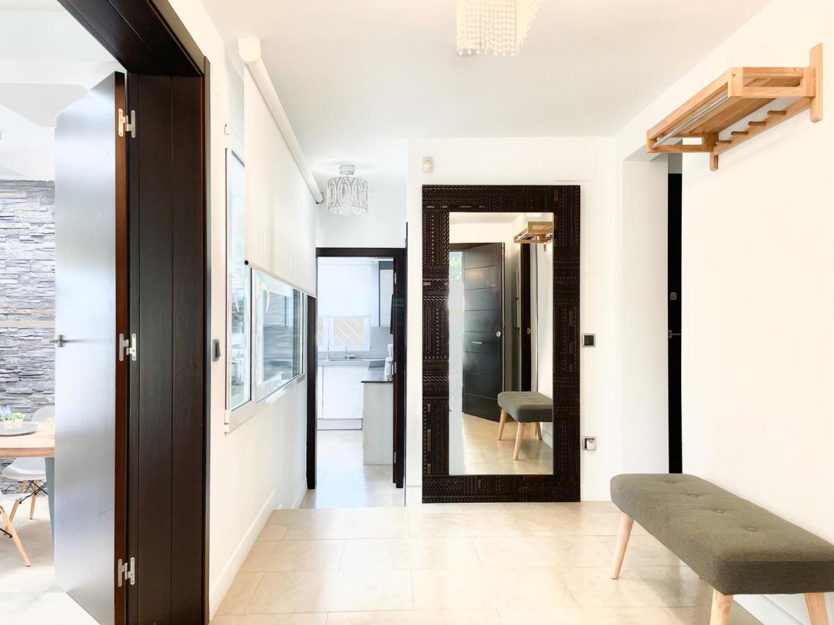 Villa Haygon Private Heated Pool, Bbq & Sauna 산비센테델라스페그 외부 사진