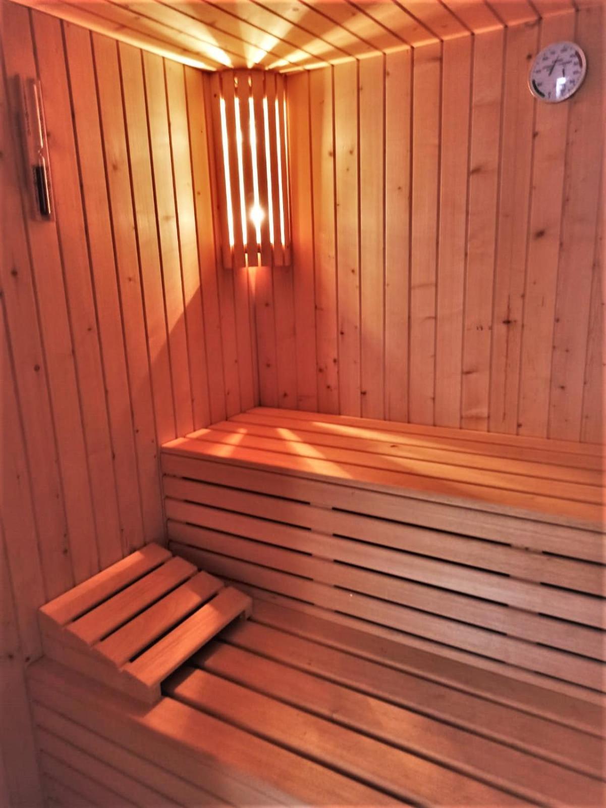 Villa Haygon Private Heated Pool, Bbq & Sauna 산비센테델라스페그 외부 사진